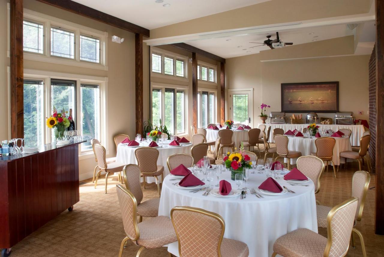 Lambertville Station Inn Экстерьер фото